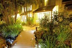 Отель The Islander Noosa Resort