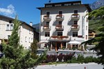 Отель Hotel Zebrù