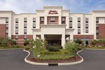 Отель Hampton Inn & Suites Columbus-Easton Area