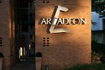 Отель Arcadeon