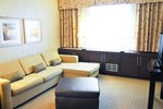 Отель Quality Hotel and Suites