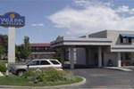 Airport Value Inn and Suites