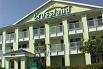 Отель Crossland Fresno-West