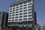 Отель J-Top Hotel