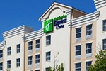 Отель Holiday Inn Express & Suites Huntersville Birkdale
