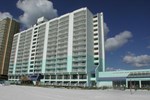Отель Landmark Holiday Beach Resort