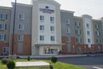 Отель Candlewood Suites Harrisburg-Hershey
