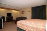 Отель Econo Lodge Inn & Suites Richardson