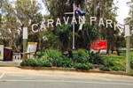 Отель McLean Beach Caravan Park