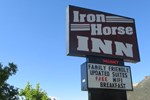 Отель Iron Horse Inn