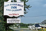 Allen Harbor Breeze Inn and Gardens