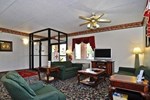 Отель Econo Lodge Inn & Suites - Albany