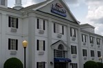 Отель Baymont Inn & Suites- Lakeland