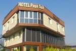 Отель Pasha Suites