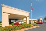 Отель Clarion Hotel Airport Greensboro