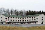 Отель Econo Lodge Lavale
