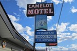 Отель Camelot Court Motel