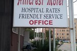 Отель Hillcrest Motel