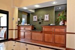 Отель Best Western Lake Dallas Inn & Suites