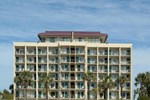 Econo Lodge Inn and Suites Beach Front Central