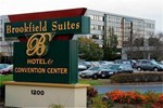 Отель Brookfield Suites Hotel