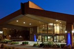 Отель Holiday Inn Express Detroit-Warren/General Motors Technology Center