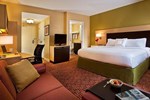 Отель TownePlace Suites by Marriott Garden City