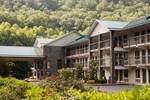 Отель Cherokee Lodge