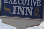 Freer Executive Inn