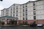 Отель Holiday Inn Express Hotel & Suites Charleston-Southridge