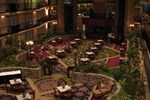 Отель Fifth Season Inn & Suites