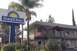 Отель Days Inn - San Bernardino Riverside