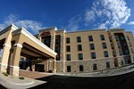 Отель Hampton Inn & Suites Grand Forks