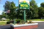 Отель Green Crest Motel