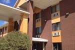Отель Quality Inn and Suites Dallas Fort Worth Airport North