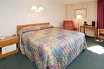 Отель Econo Lodge Inn & Suites Plattsburgh