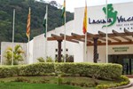 Отель Hotel Laguna Volcan Golf Eco Resort
