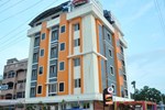 Отель Hotel Sri Sai Residency