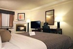 Отель Quality Inn & Suites High Level