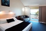 Отель Whitsunday Sands Resort