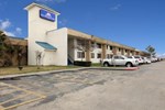 Americas Best Value Inn & Suites-Texas City/La Marque