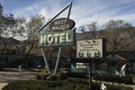 Отель West Walker Motel