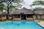 Отель Mziki Safari Lodge