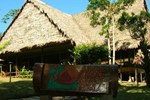 Отель Amazonas Sinchicuy Lodge