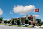 Отель Econo Lodge Inn & Suites Memphis