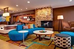 Отель Fairfield Inn & Suites by Marriott Meridian