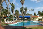 Отель Hotel Las Palmas Midway Inn