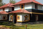 Отель Raktokorobi Karu Gram