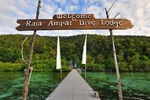 Отель Raja Ampat Dive Lodge