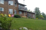 Laughing Waters Bed & Breakfast and Vacation Rental